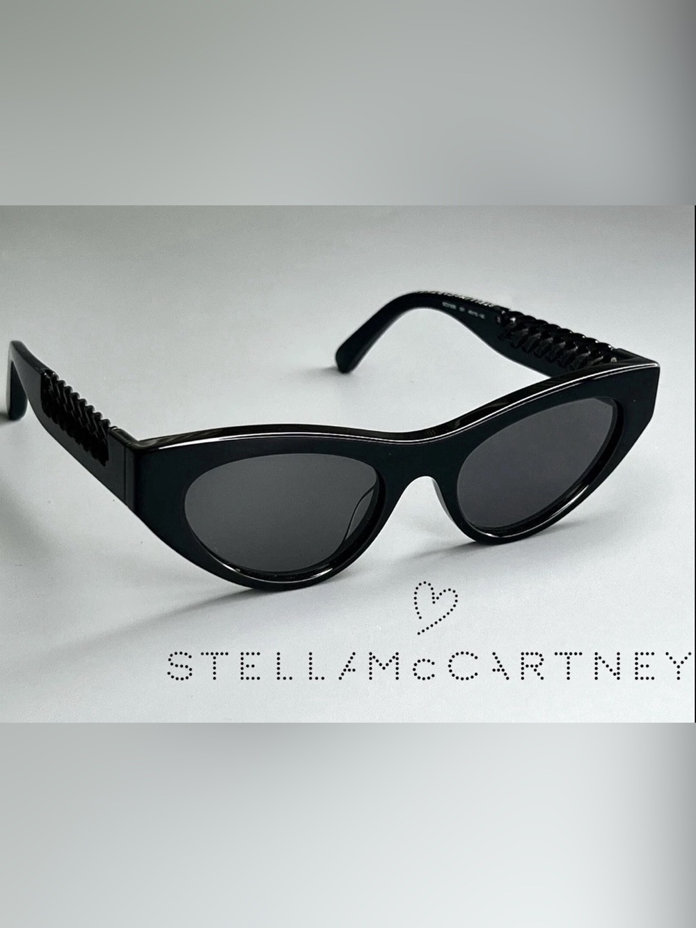 Stella McCartney Iconic Chain Detail Cat-Eye Frame Sunglasses Brand Logo Arm 🕶️